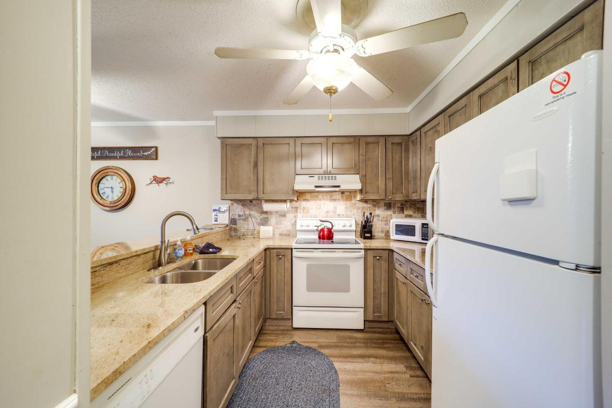 Beech Mountain Condo Near Hiking, Golf And Skiing! المظهر الخارجي الصورة