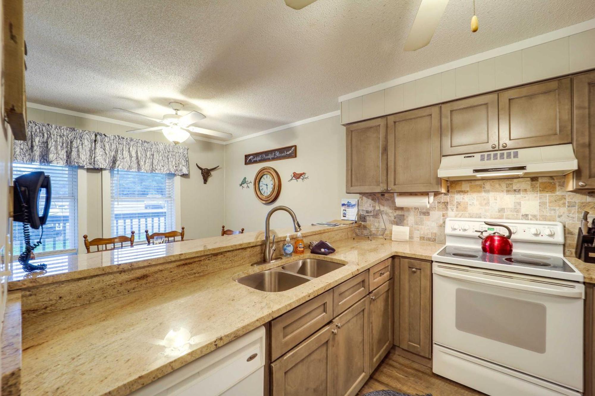 Beech Mountain Condo Near Hiking, Golf And Skiing! المظهر الخارجي الصورة